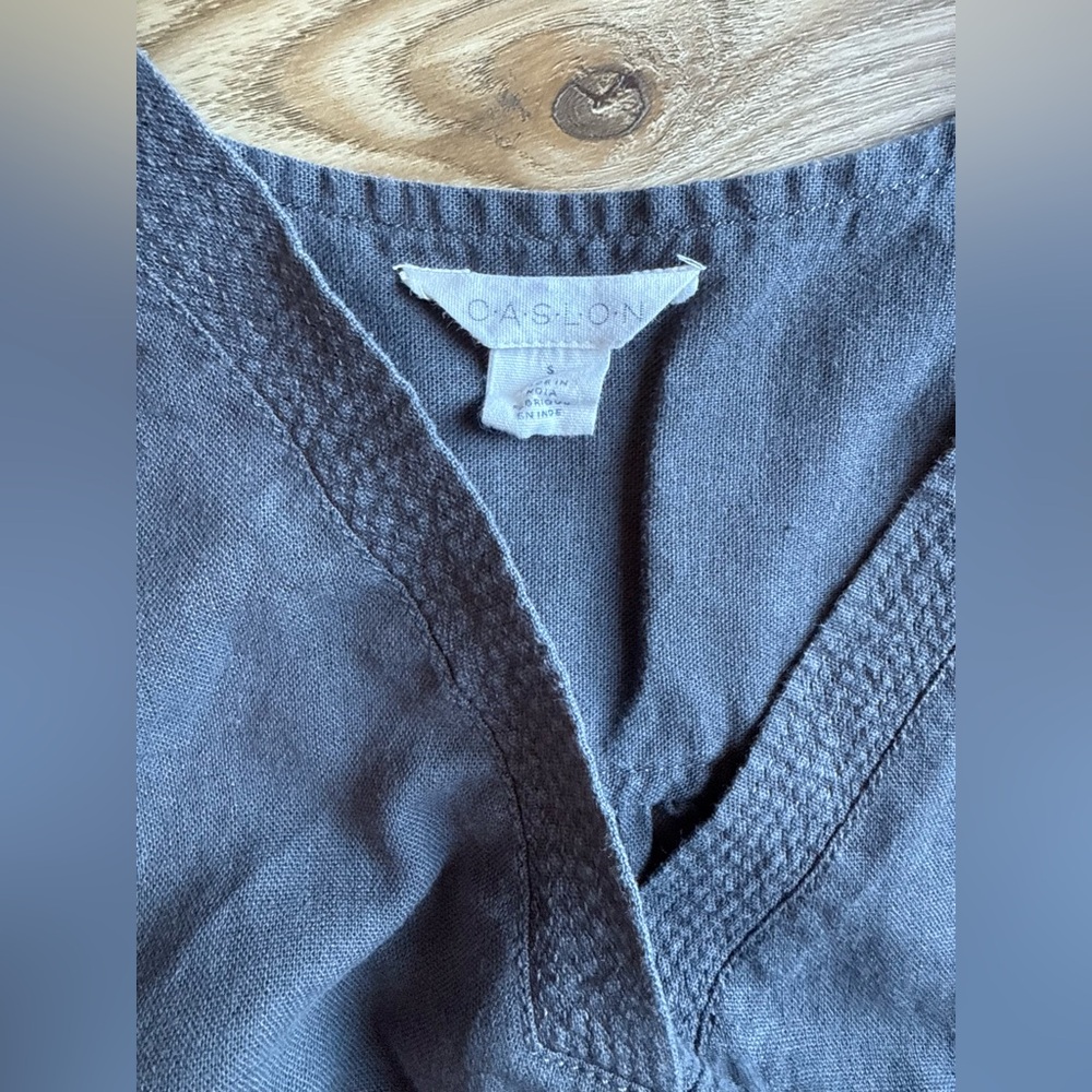 Caslon Gray V-Neck Button-Side Tank - Picture 4 of 5